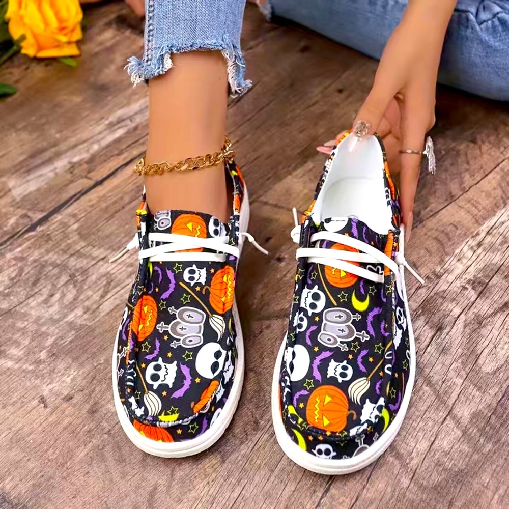 Halloween Shoes Sneakers w Ghosts, Pumpkins, Size 8 Black w colorful graffiti